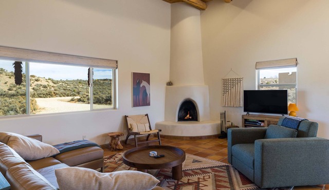 Modern Adobe, Kivas, Latillas, Fresh Open Concept