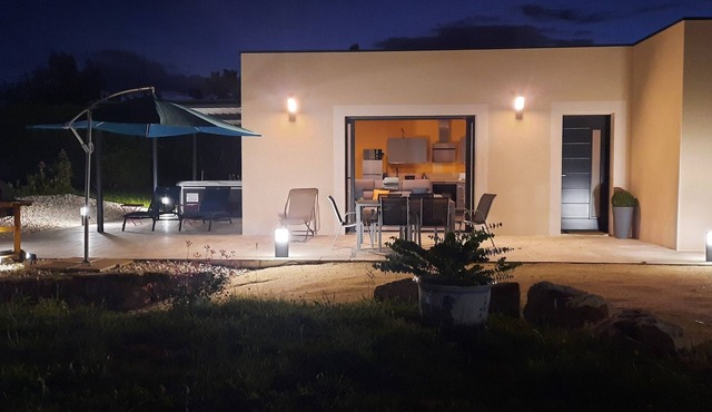 Modern air-conditioned villa with private Jacuzzi - Havre de paix en Drôme