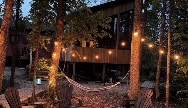 Modern Albert Beach Cabin - with Sauna