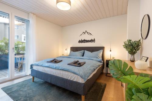 Modern Alpine Stay with free parking