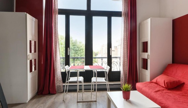 Modern and bright studio in Vauban district Central Lille