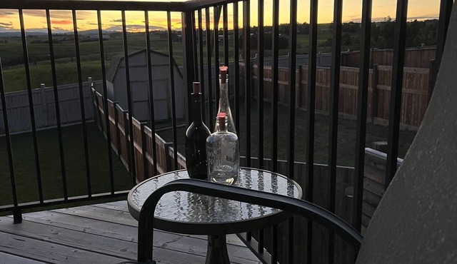 Modern and chic, fully equipped chef inspired kitchen!