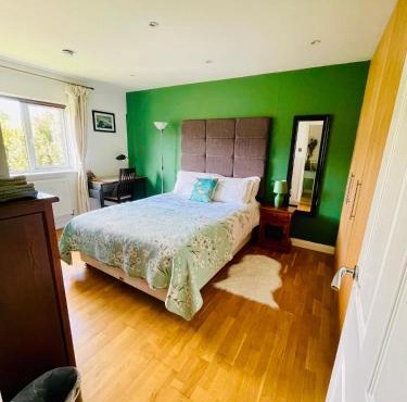 Modern and chic rooms with beautiful landscape views