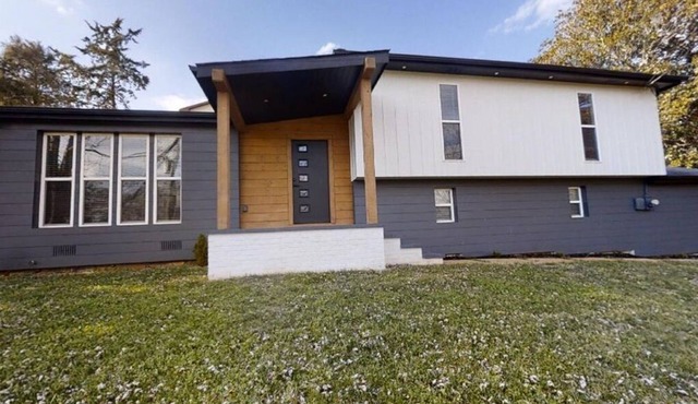 Modern and Cozy 4-bedroom home