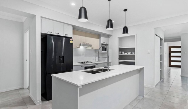 Modern and Cozy Family Home