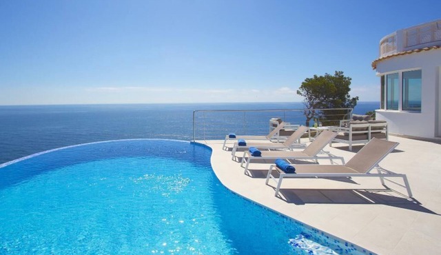 Modern and luxury holiday house in Javea, Costa Blanca, Spain with private pool for 8 persons
