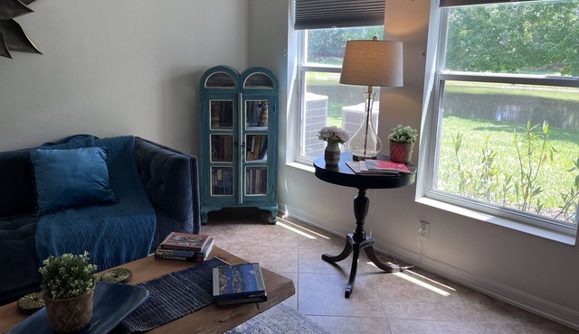 Modern and refreshing recently renovated home and relaxing atmosphere