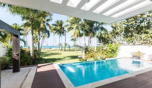 Modern and Relaxing Villa at Las Terrenas w/Pool, BBQ, a.