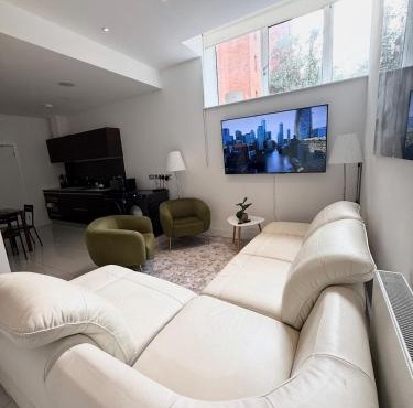 Modern and Spacious Flat in Kings Cross