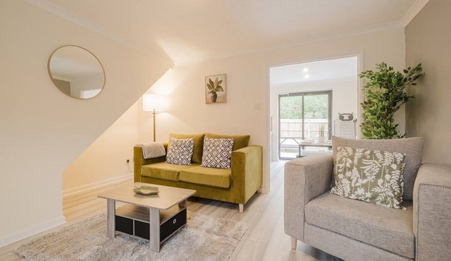 Modern and Stylish Home away from Home