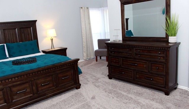 Modern and stylish 3 bedroom with large layout floor plan