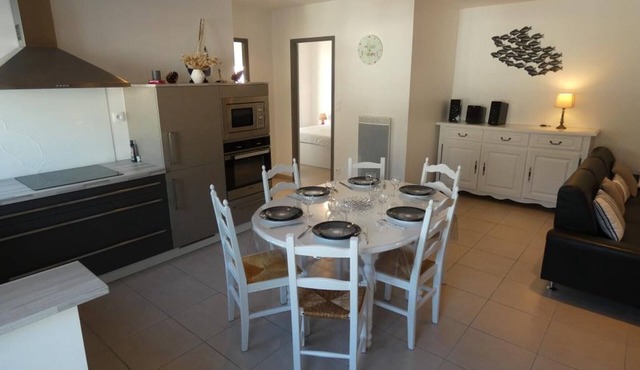 Modern apartment for 6, terrace and parking in Notre-Dame-de-Monts