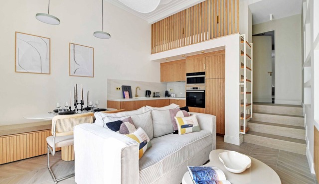 Modern Apartement Center of Paris Montmartre