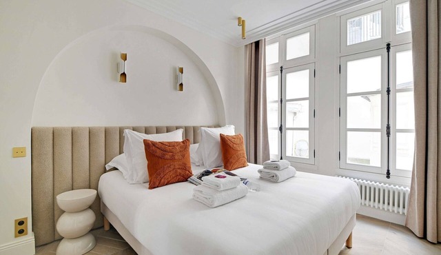 Modern Apartement Center of Paris Montmartre