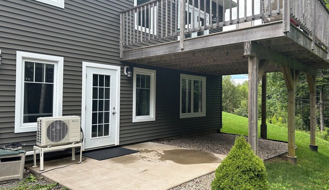 Modern apartment close to SSRH, NSCC, & beaches