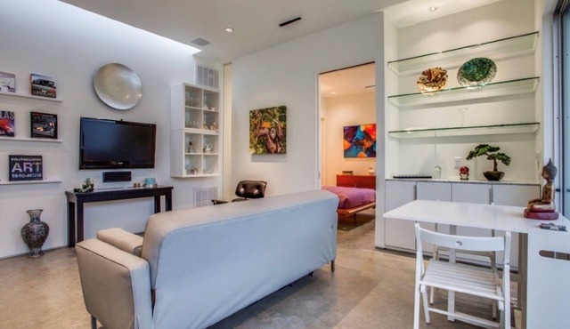 Modern Apartment, Big Dog Friendly, Uptown, City Place, Fitzhugh, Knox-Henderson