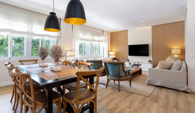 Modern Apartment Close to Malagueta Beach. Paseo de Reding