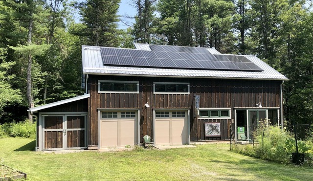 Modern Apartment; Easy Commute To Cornell University Or Ithaca College