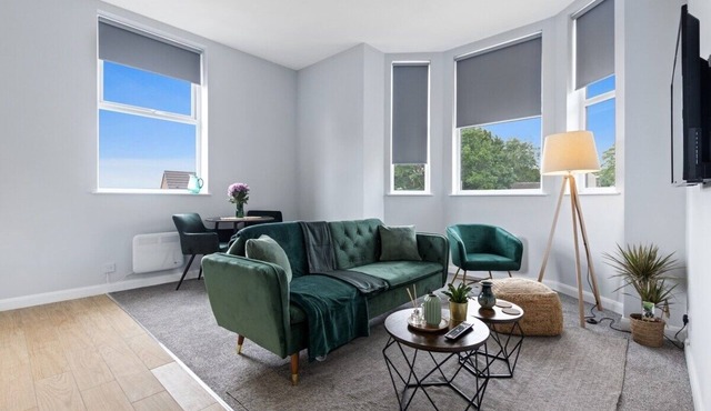 Modern Apartment Free Parking |Double Room Suite 5