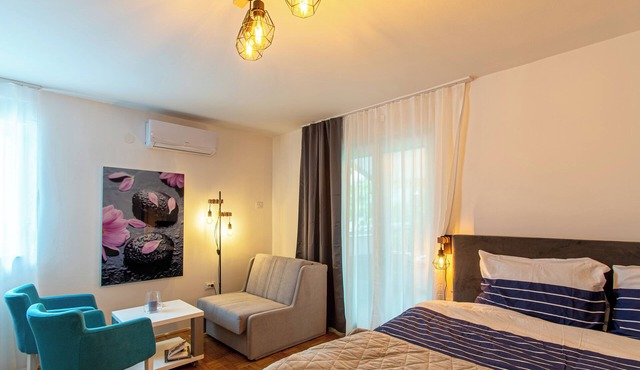 MODERN apartment near the airport