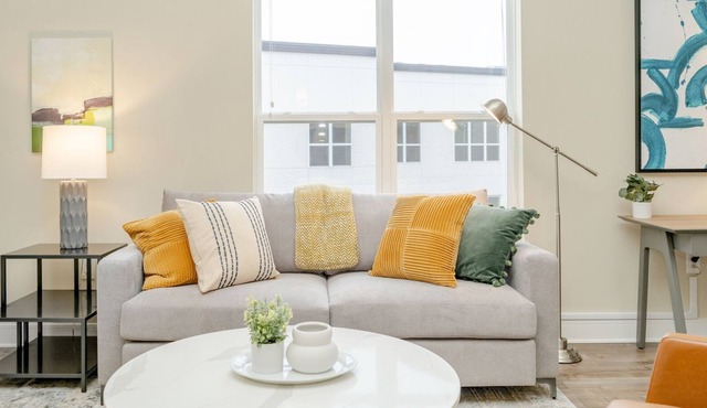 Modern Apartment in Prime Location (ID2685X5)