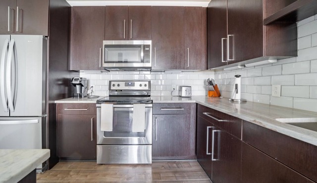 Modern Apartment in Prime Location (ID3932X6)