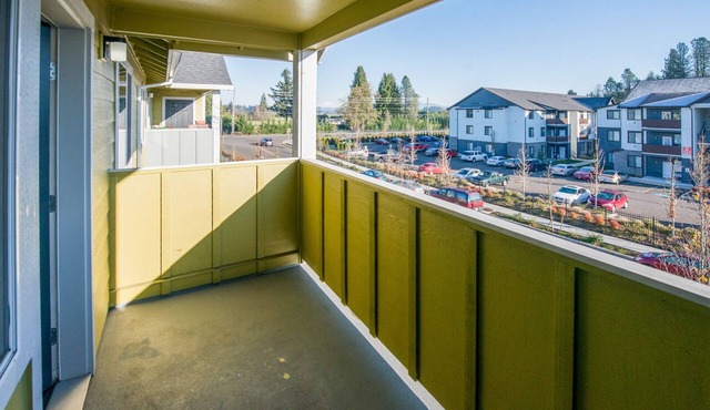 Modern Apartment in Prime Location (ID4523)