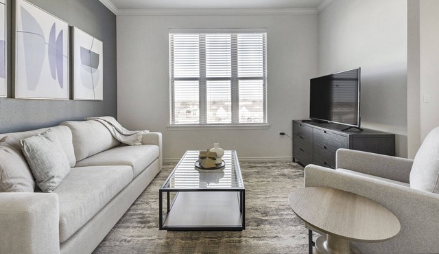 Modern Apartment in Prime Location (ID1186X009)