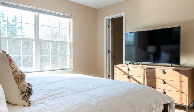 Modern Apartment in Prime Location (ID7050X25)