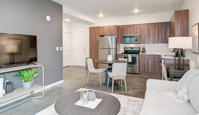 Modern Apartment in Prime Location (ID8493X83)