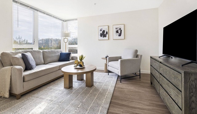 Modern Apartment in Prime Location (ID1235X315)