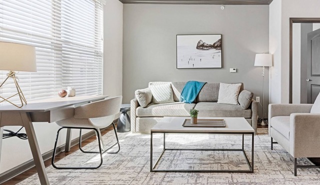 Modern Apartment in Prime Location (ID5207X82)