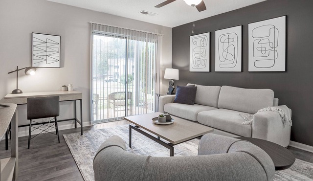 Modern Apartment in Prime Location (ID1201X619)