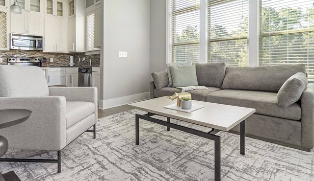 Modern Apartment in Prime Location (ID1014X909)