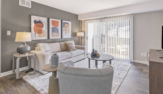 Modern Apartment in Prime Location (ID9984X98)