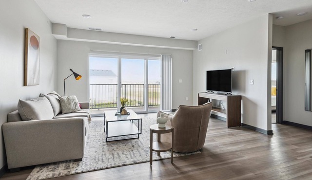 Modern Apartment in Prime Location (ID8800X61)