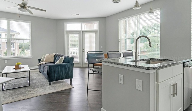 Modern Apartment in Prime Location (ID9029X82)