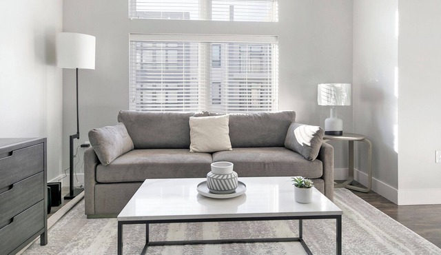 Modern Apartment in Prime Location (ID1255X864)