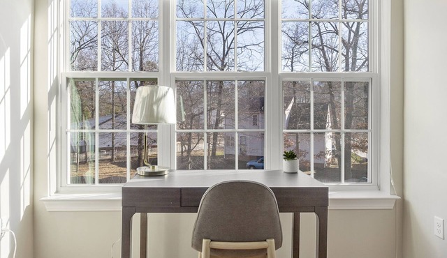 Modern Apartment in Prime Location (ID1264X851)
