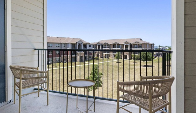 Modern Apartment in Prime Location (ID9228X01)