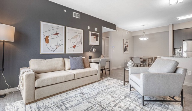 Modern Apartment in Prime Location (ID6805X00)