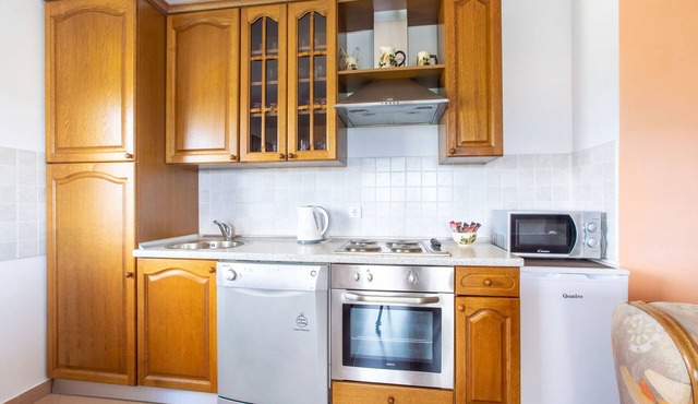 Modern Apartment in Viškovo with Balcony