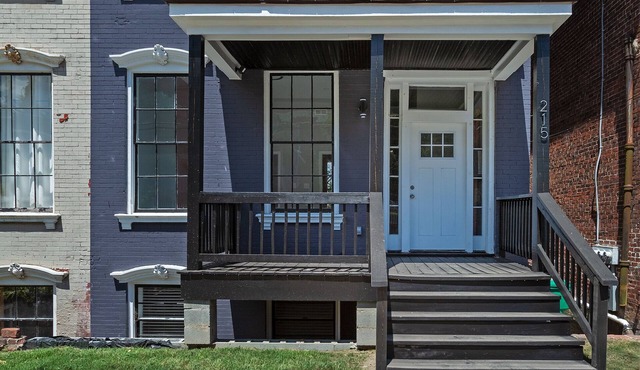 Modern Apartment near ft Gregg-Addams and VSU