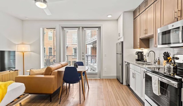 Modern Apartment | Near Austin Convention Center w/Top of Line Kitchen