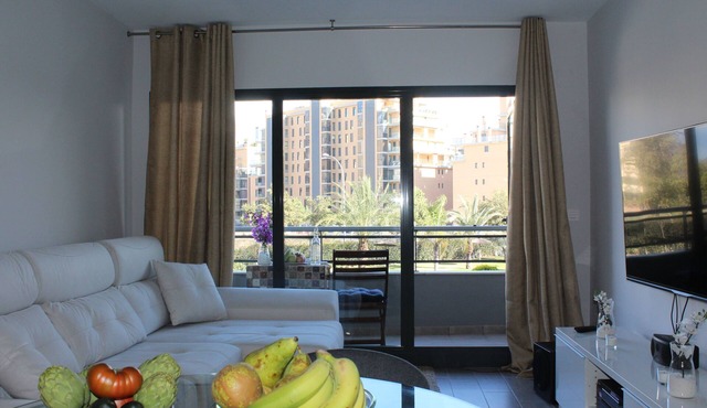 Modern apartment near the beach