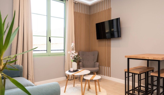 Modern Apartment - Promenade des Anglais in Nice