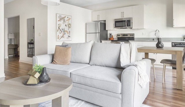 Modern Apartment in Prime Location (ID9066X07)