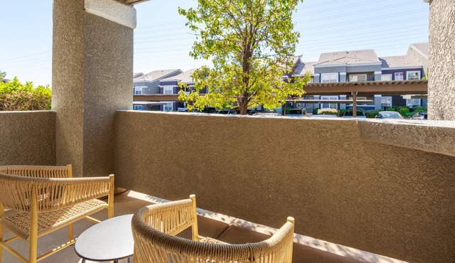 Modern Apartment in Prime Location (ID6172X20)