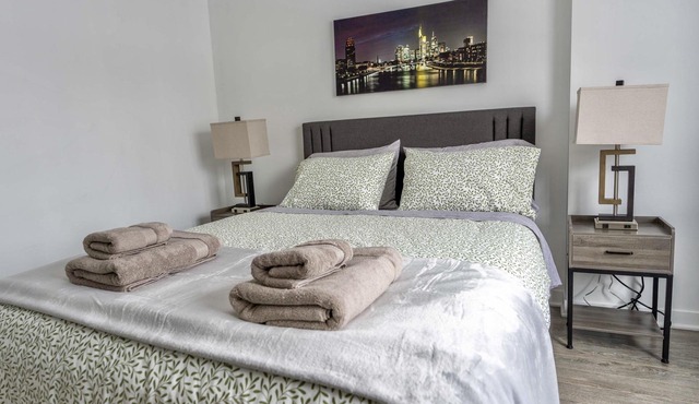 Modern apartments 2 Bedrooms 4 beds AC Wi-Fi Free Parking Smart TV