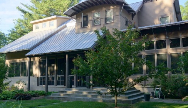 Modern Architectural Beach Home Steps From The Beach